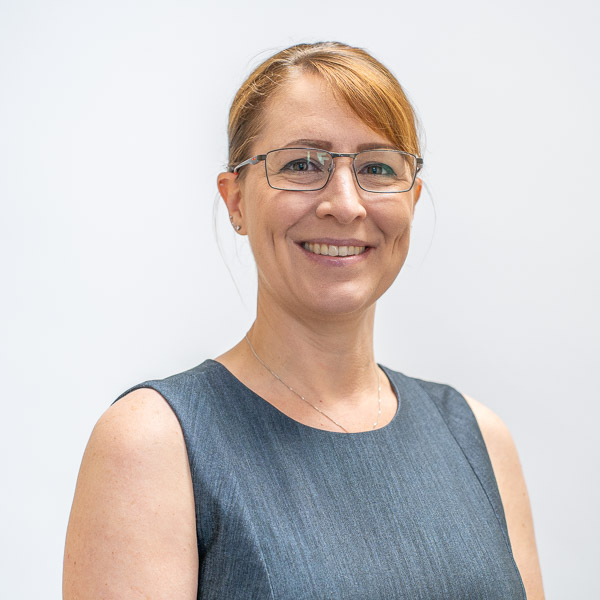 Angela Hibburt - Ashworth Veterinary Group - Portraits (Web) 2026-06