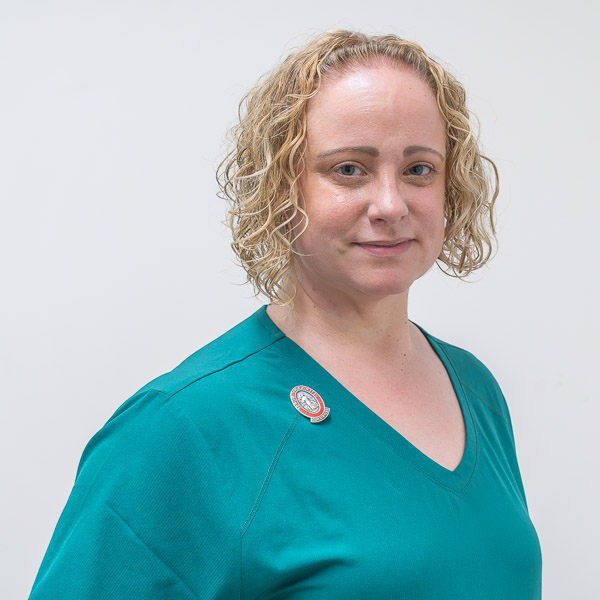 Jo Smith - Ashworth Veterinary Group - Portraits (Web) 2026-06
